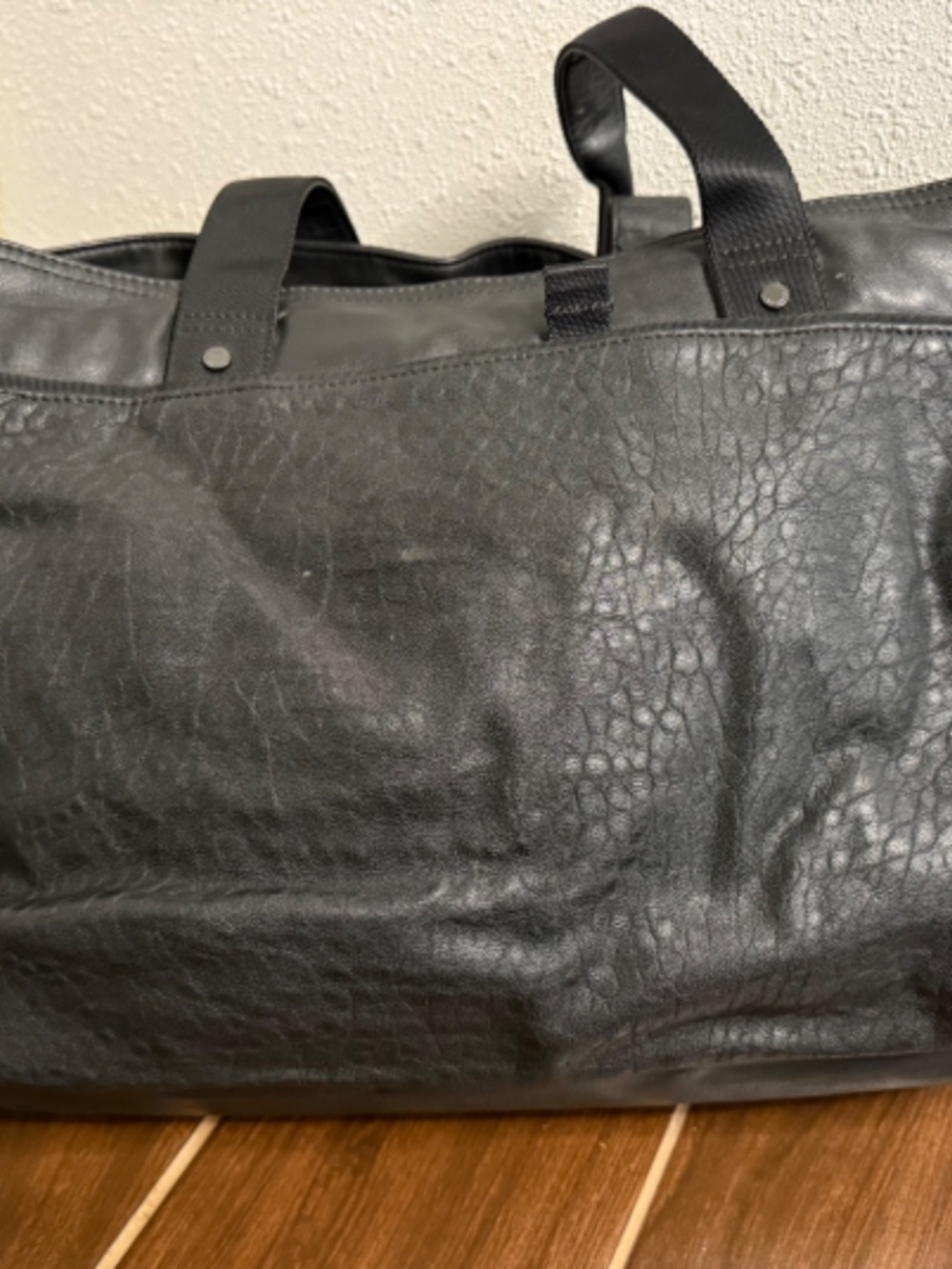 lululemon Om the Day Bag | Black | Vintage Yoga Gym Shoulder Bag - Picture 5 of 14